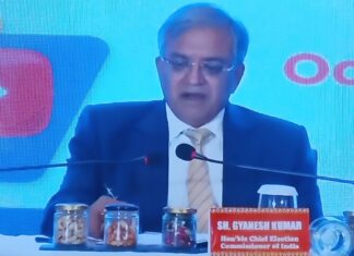 पुरानी फाइल ने खोले चुनाव आयोग के झूठ – योगेंद्र यादव chunav aayog