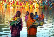 छठ और चुनावी समर में बिहार- दो उत्सव साथ Chhath and Bihar in the election season