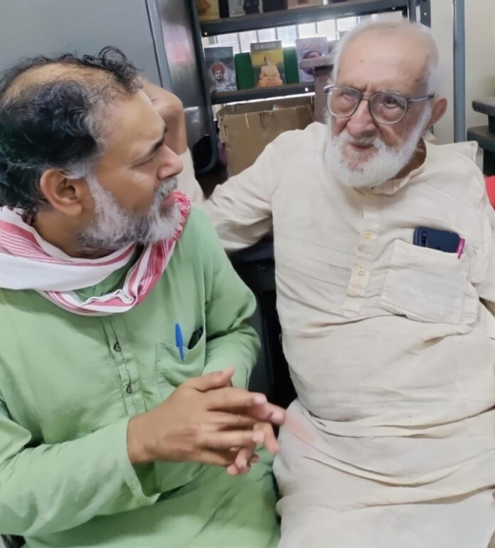 Yogendra Yadav With GG parikh