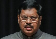 देश से ज्यादा विदेश में क्यों बोलते हैं मुख्य न्यायाधीश? – राकेश अचल B R Gavai