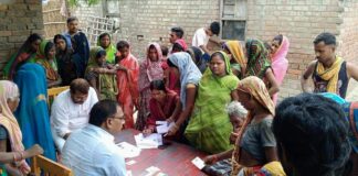 लोकतंत्र बिहार से लौटेगा या अमेरिका से? – अरुण कुमार त्रिपाठी Bihar Election