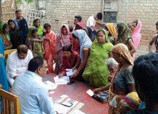 लोकतंत्र बिहार से लौटेगा या अमेरिका से? – अरुण कुमार त्रिपाठी Bihar Election