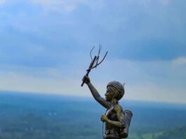 बिरसा: मिट्टी, स्मृति और मुक्ति का नाम Birsa Munda