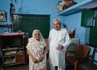 मुख्यमंत्री का कारुणिक अवसान बहुत कुछ कहता है – डॉ योगेन्द्र Nitish Kumar