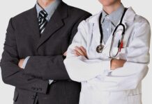 महात्मा गांधी की दृष्टि और वकील और डॉक्टर – डॉ योगेन्द्र lawyer and doctor