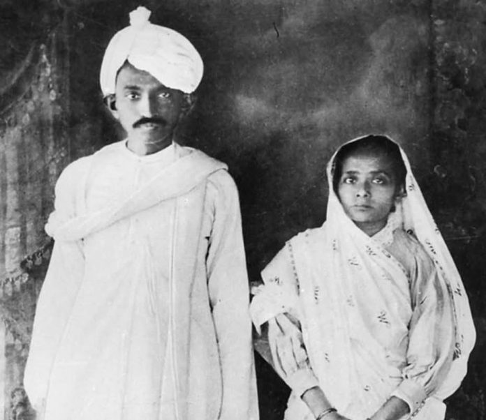 When Mahatma Gandhi returned from South Africa