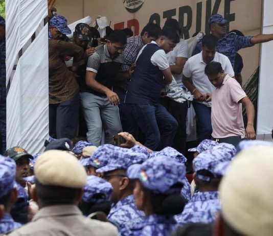 क्या गांधी का रास्ता बेअसर हो गया है? सोनम वांगचुक का अनशन और लोकतंत्र का संकट Sonam Wangchuk