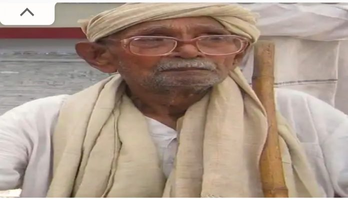 The Gandhi of Piro: Ram Iqbal Varsi and his unique personality... The Gandhi of Piro: Ram Iqbal Varsi and his unique personality...